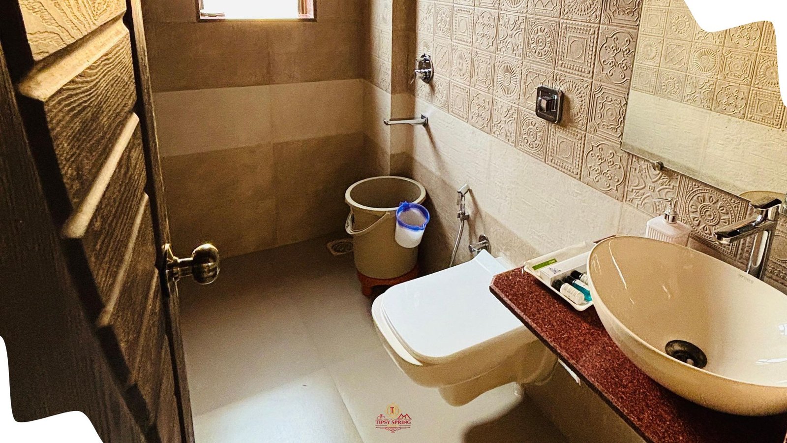 Standard Room Bathroom